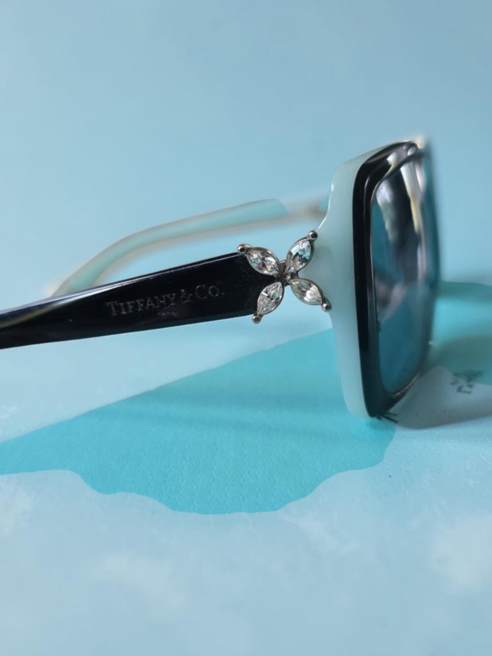 Tiffany & Co. Women's Sunglasses With Hard Case, Box, Soft Bag And COA Packet - Picture 3 of 8